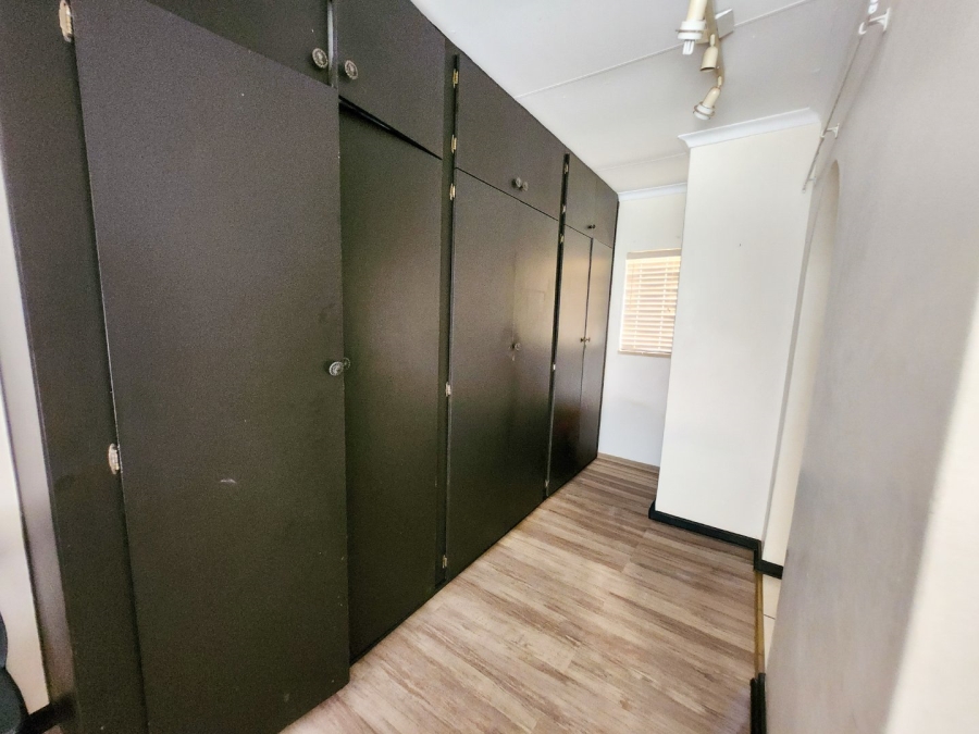 4 Bedroom Property for Sale in Wilkoppies North West